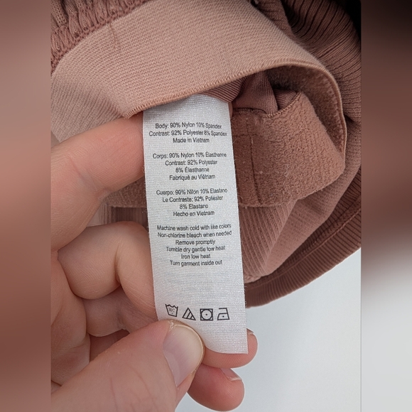 Alo Yoga Ribbed Racerback Support Tank WoodRose Mauve Sz.M Activewear Fitted - Picture 8 of 8